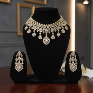Handcrafted Blush-Tinted Kundan Choker Set – Traditional Polki-Style Necklace with Rose Quartz Healing Stones