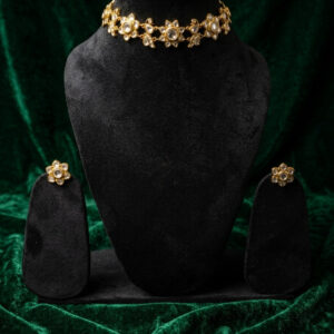 Handcrafted Floral Kundan Choker & Studs Set