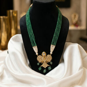Regal Bird Heritage Necklace – Multi-Strand Emerald Green Beads with Polki-Style Pendant