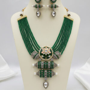 Emerald Radiance: Pure Green Onyx Statement Set
