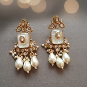 Celestial Bloom: Pure Moonstone & Pearl Earrings