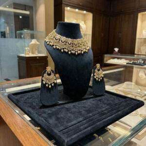 Regal Handcrafted Kundan Polki Choker Set – Antique Gold & Pearl Drops