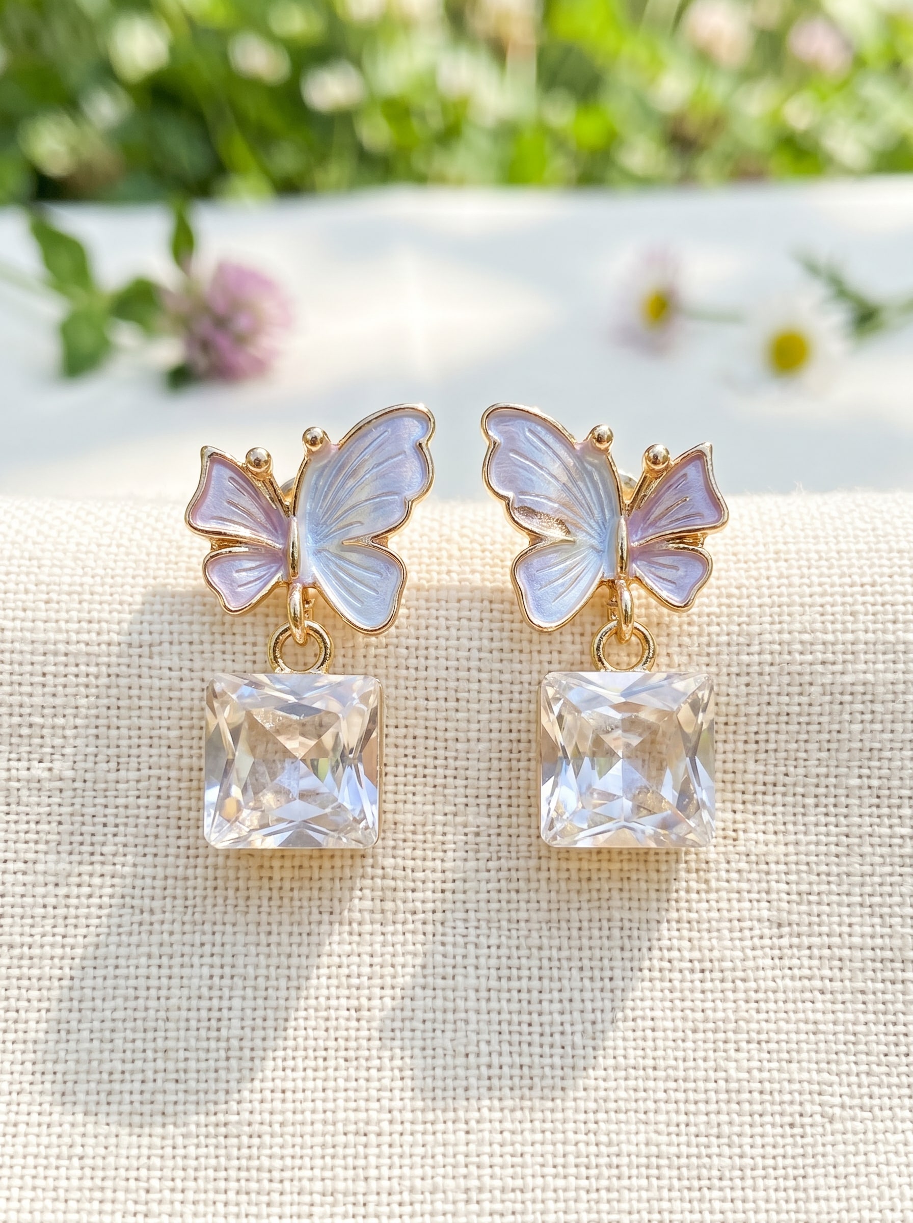 The Papillon Crystal Drops