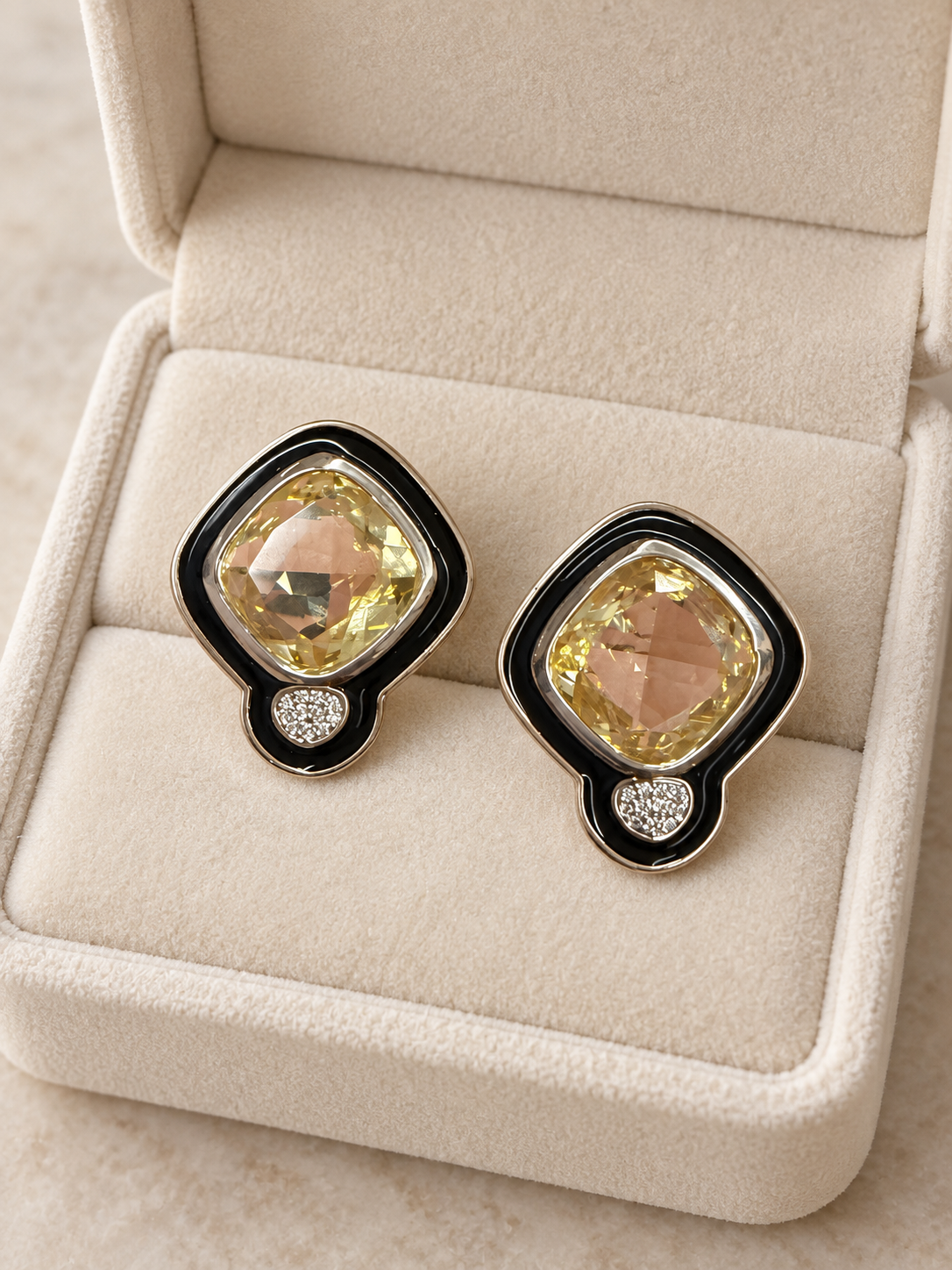 Champagne Crystal & Black Enamel Stud Earrings - Image 5